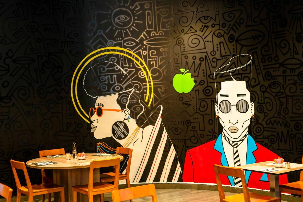 Onomo Hotel Douala Kültér fotó